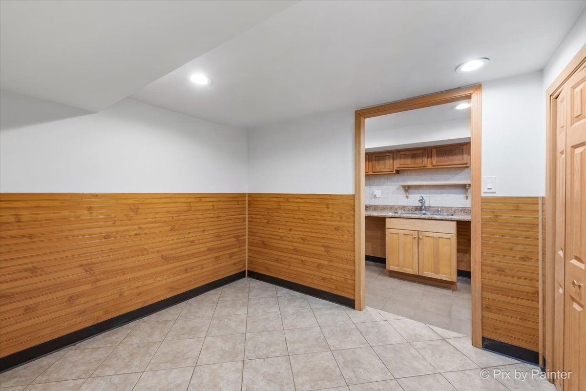 380 Dulles Road Des Plaines, IL 60016 - Photo 31 of 39 Gallery Image 31