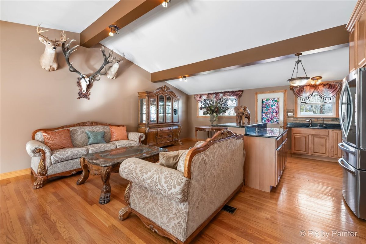 380 Dulles Road Des Plaines, IL 60016 - Photo 10 of 31