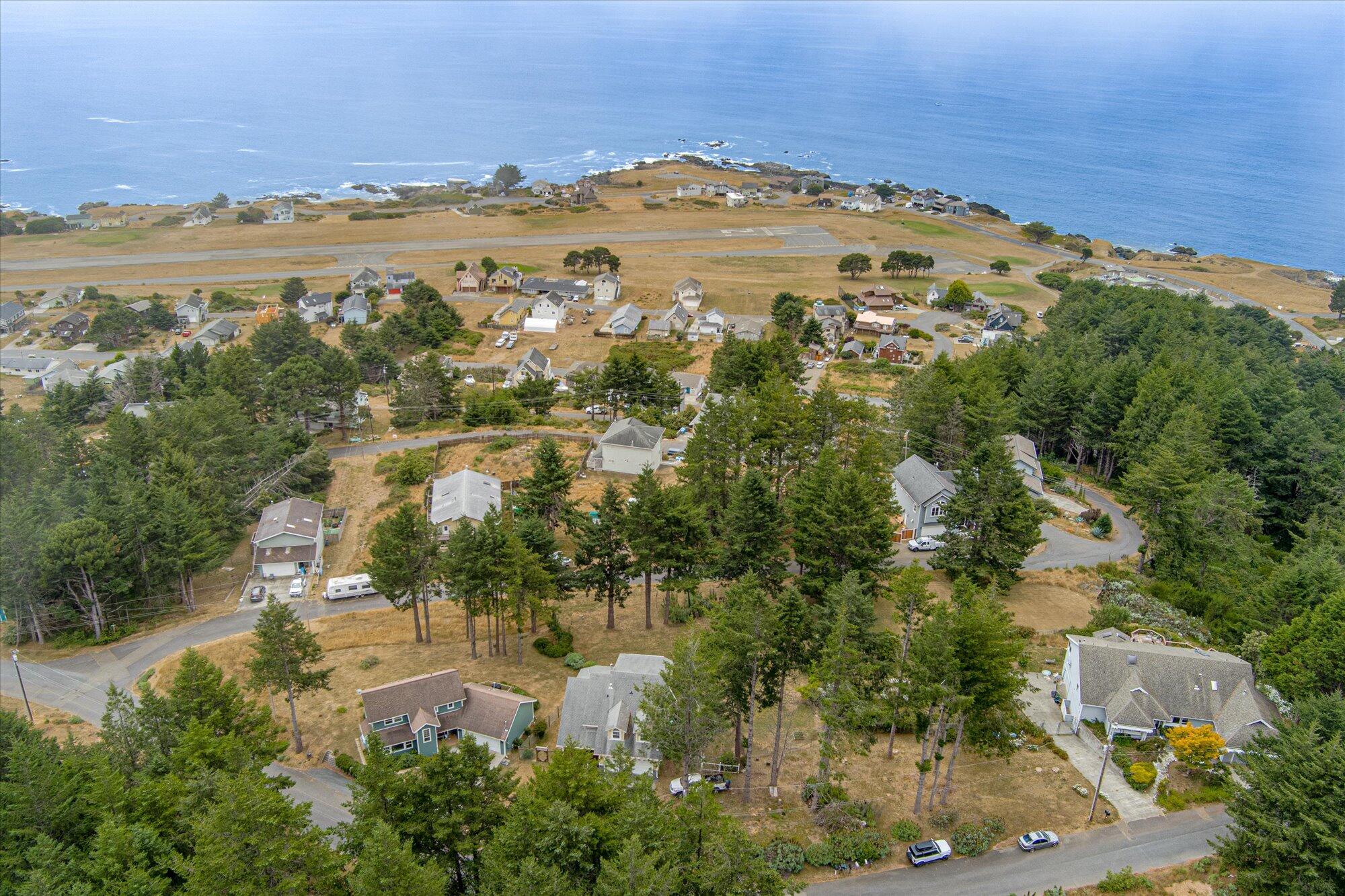 341 Seafoam Road Whitethorn, CA 95589 - Photo 65 of 68