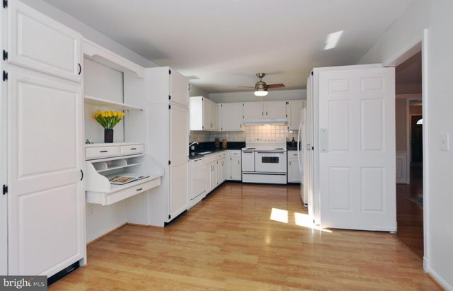 $1,045,000 | 5003 Sangamore Road, Bethesda, MD 20816