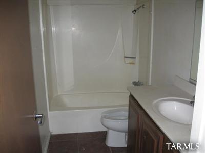 1225 East Milton Road, Unit 1231 Tucson, AZ 85706 - Photo 5 of 5