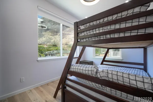 $2,750 | 87-1450 Farrington Highway, Unit C (UPSTAIRS), Waianae, HI 96792