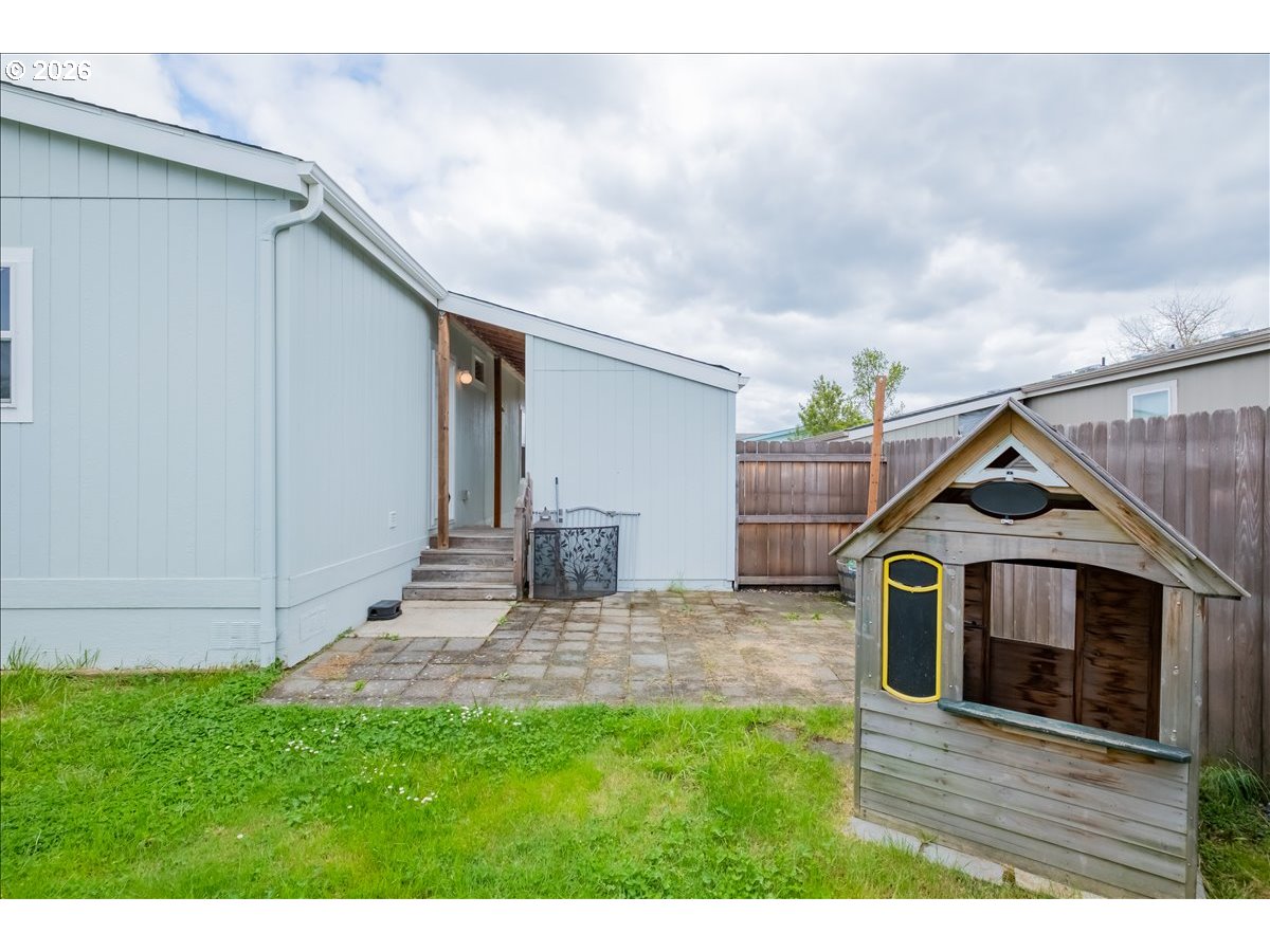 200 Market Street Lebanon, OR 97355 - Photo 35 of 39