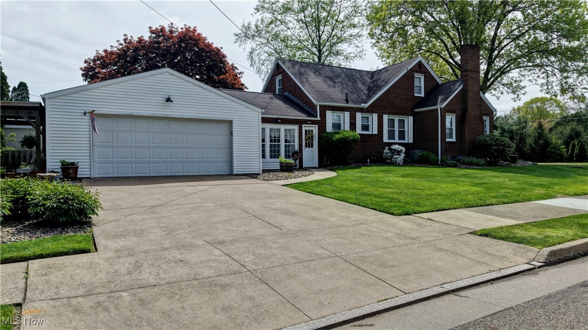 283 Everhard Road Southwest North Canton, OH 44709 - Photo 8 of 46 Gallery Image 8