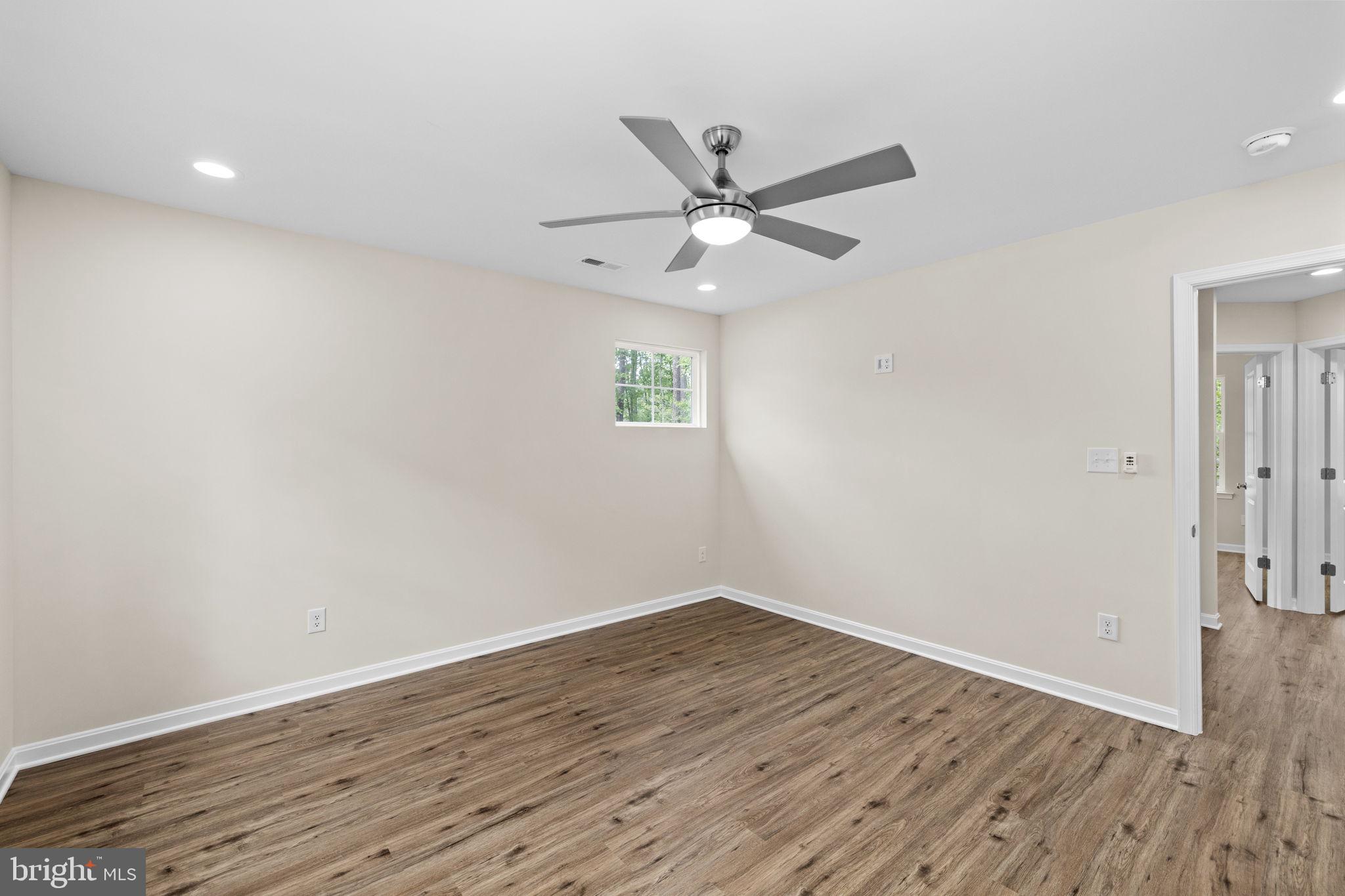 113 Laurel Lane Colonial Beach, VA 22443 - Photo 31 of 44 Primary Bedroom