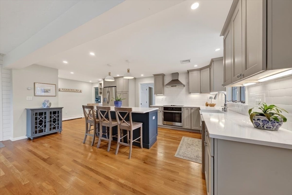 87 Duck Hill Road Duxbury, MA 02332 - Photo 3 of 25