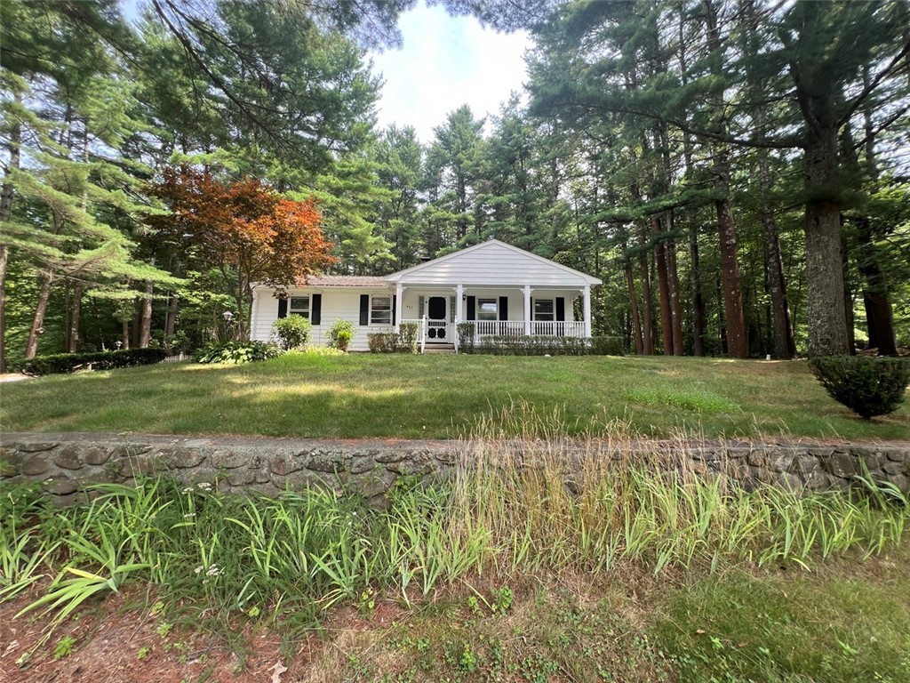 462 Steere Farm Road Burrillville, RI 02830 - Photo 3 of 45 Gallery Image 3