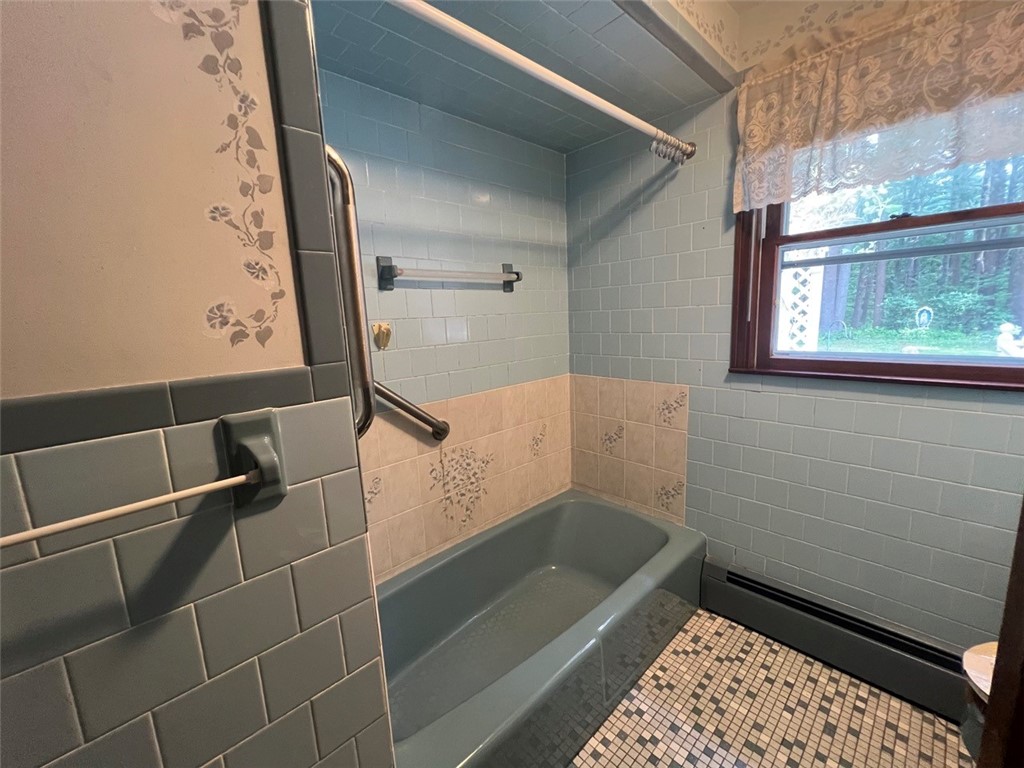 462 Steere Farm Road Burrillville, RI 02830 - Photo 8 of 45 Gallery Image 8