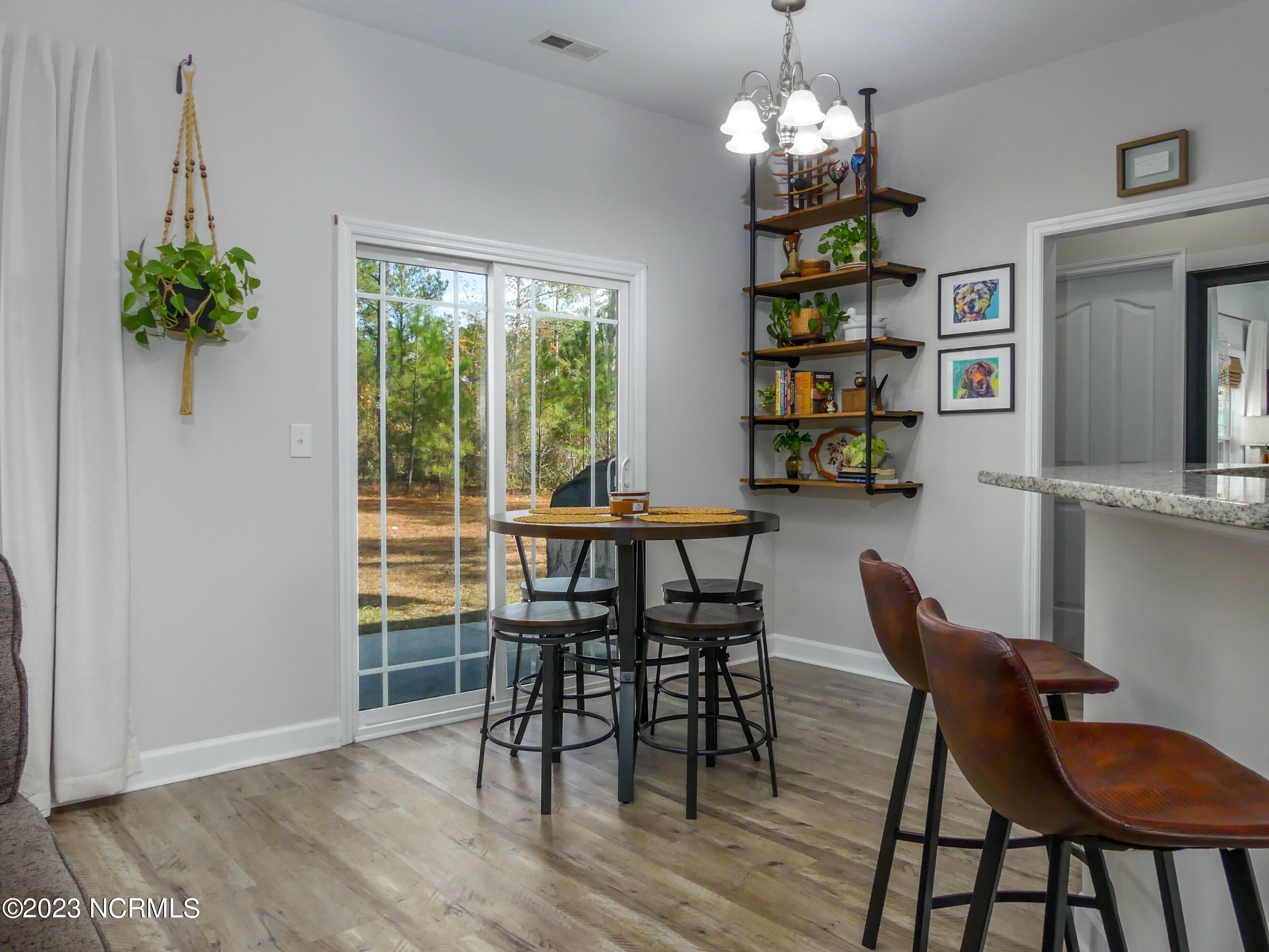 113 Boysenberry Fields Road Maple Hill, NC 28454 - Photo 5 of 30 Dining Area