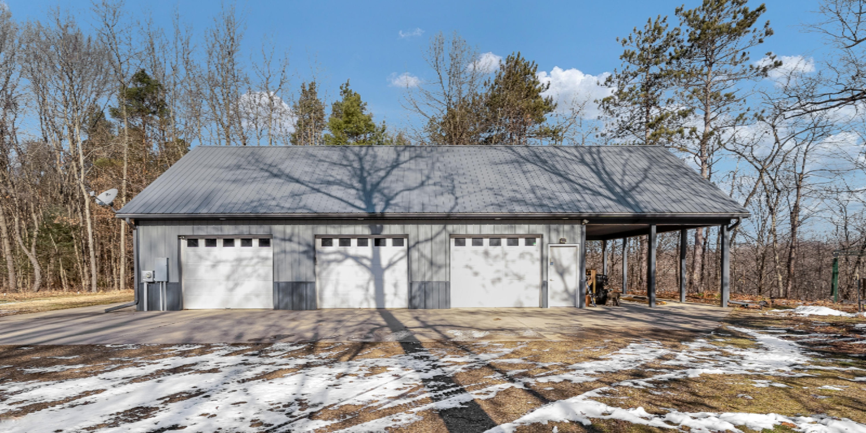 847 Williams Bridge Road Allegan, MI 49010 - Photo 5 of 64 847 Williams (10)