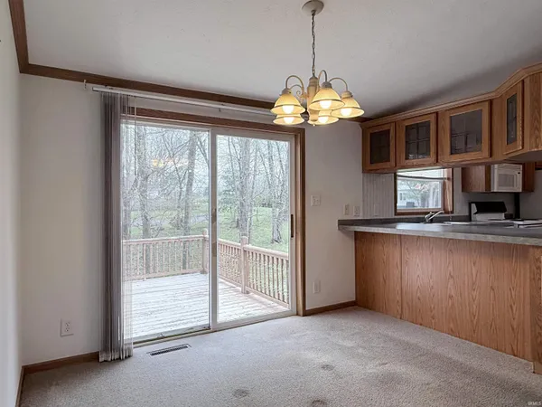 $189,900 | 315 Doyle Avenue, Loogootee, IN 47553
