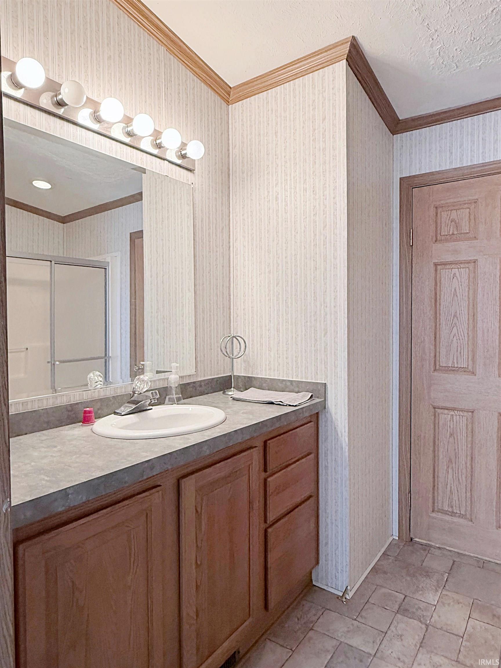 315 Doyle Avenue Loogootee, IN 47553 - Photo 13 of 27