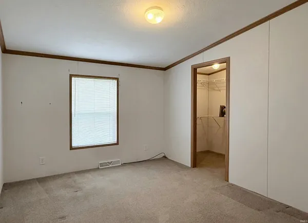 $189,900 | 315 Doyle Avenue, Loogootee, IN 47553