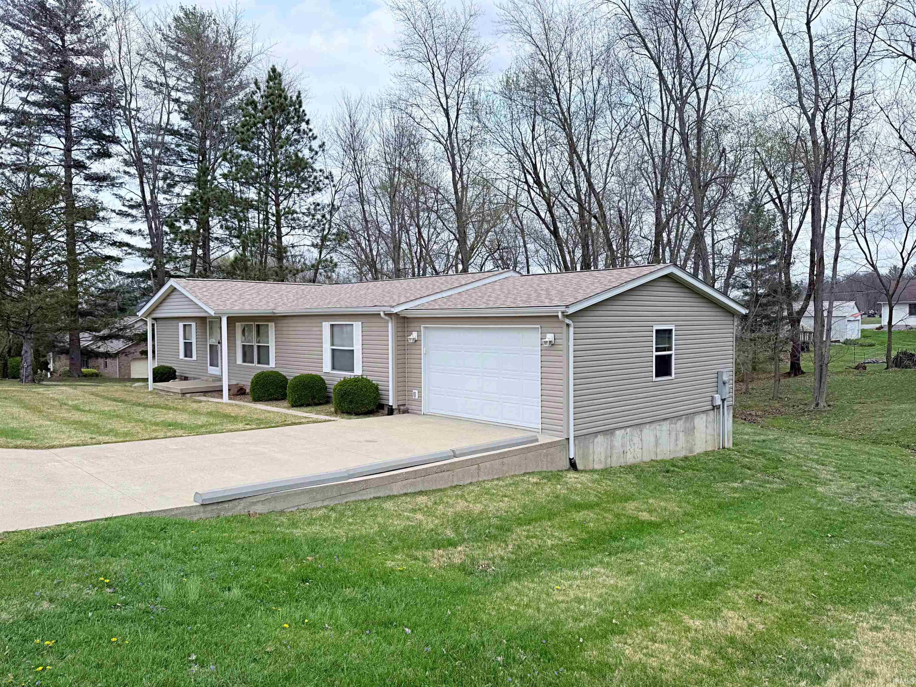 315 Doyle Avenue Loogootee, IN 47553 - Photo 21 of 27