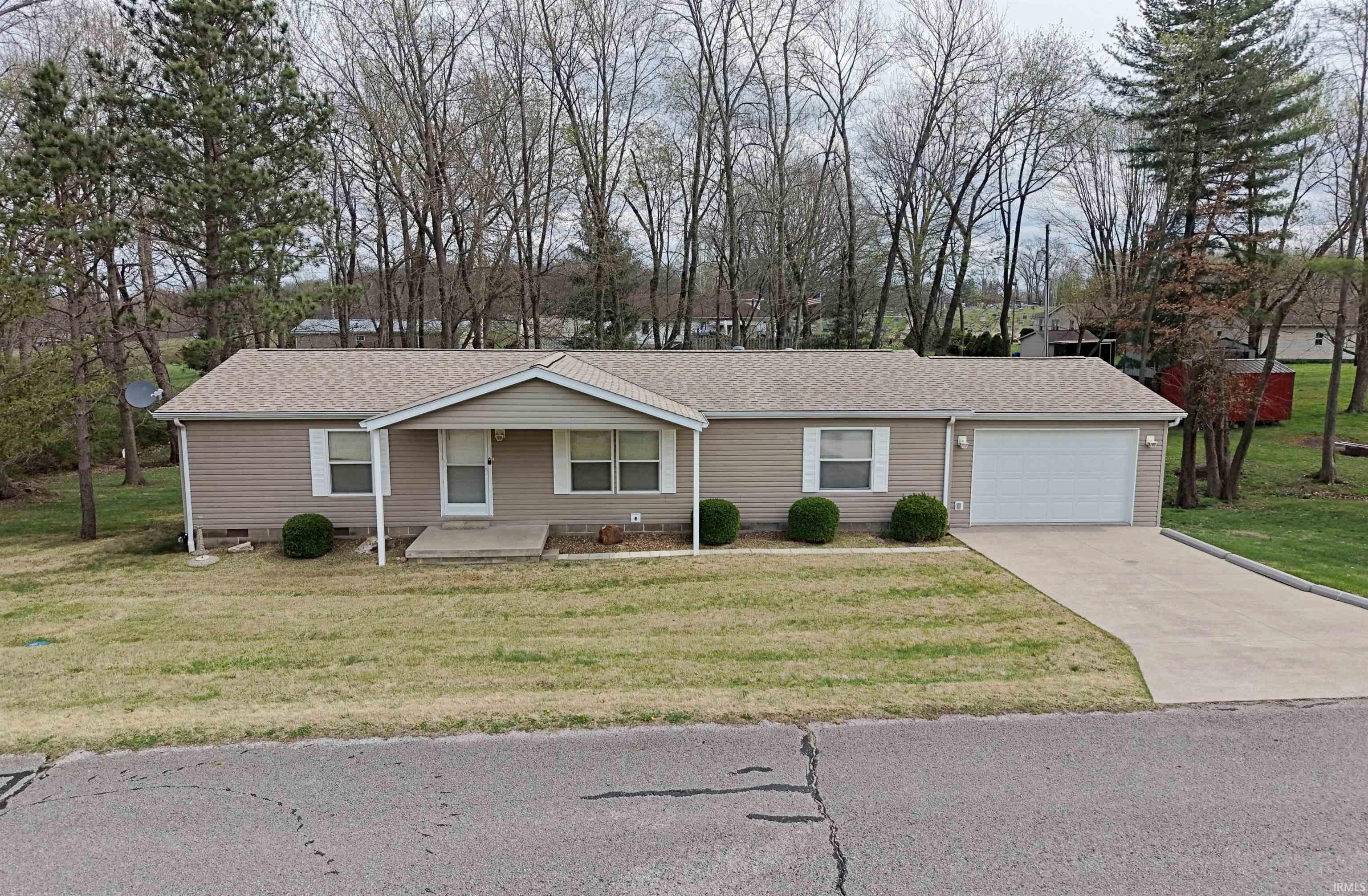 315 Doyle Avenue Loogootee, IN 47553 - Photo 22 of 27