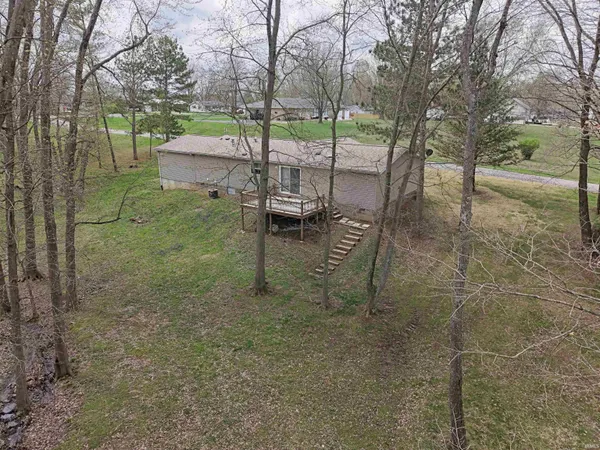 $189,900 | 315 Doyle Avenue, Loogootee, IN 47553