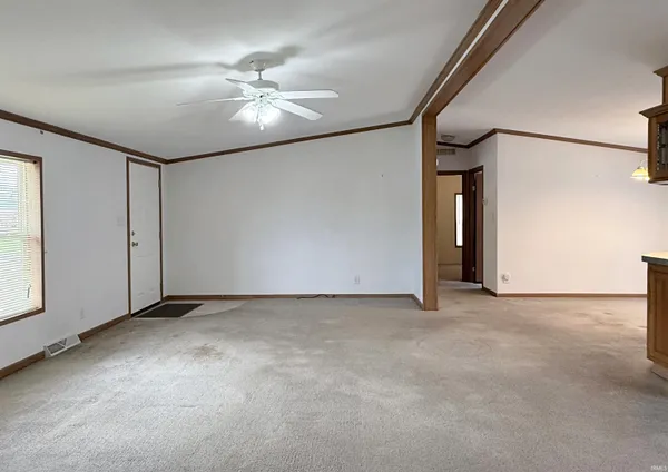 $189,900 | 315 Doyle Avenue, Loogootee, IN 47553