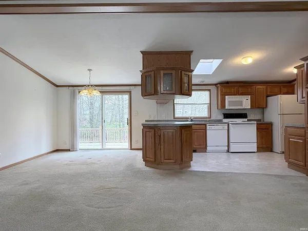 $189,900 | 315 Doyle Avenue, Loogootee, IN 47553