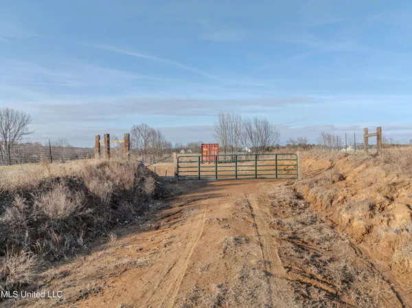 $245,000 | 2 Boggan Lane, Hernando, MS 38632