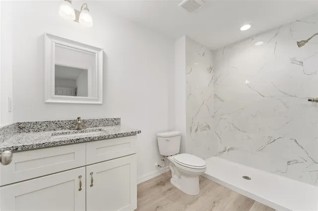 $2,000 | 13027 Northeast 5th Place, Silver Springs, FL 34488