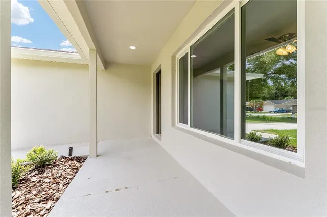 $2,000 | 13027 Northeast 5th Place, Silver Springs, FL 34488