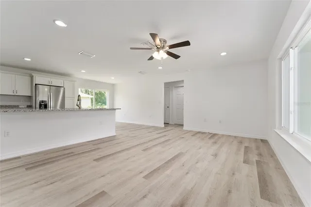 $2,000 | 13027 Northeast 5th Place, Silver Springs, FL 34488