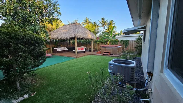 $5,000 | 436 Northeast 25th Avenue, Pompano Beach, FL 33062