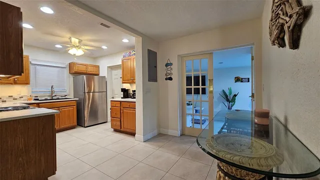 $5,000 | 436 Northeast 25th Avenue, Pompano Beach, FL 33062