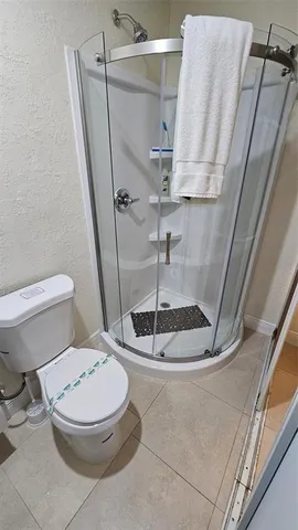 $5,000 | 436 Northeast 25th Avenue, Pompano Beach, FL 33062