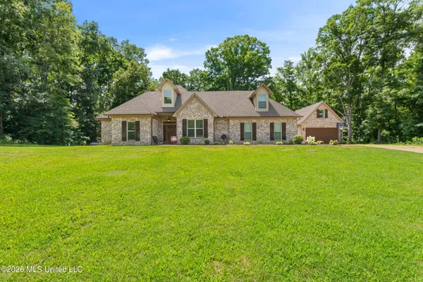 $415,000 | 201 Polo Run, Byhalia, MS 38611