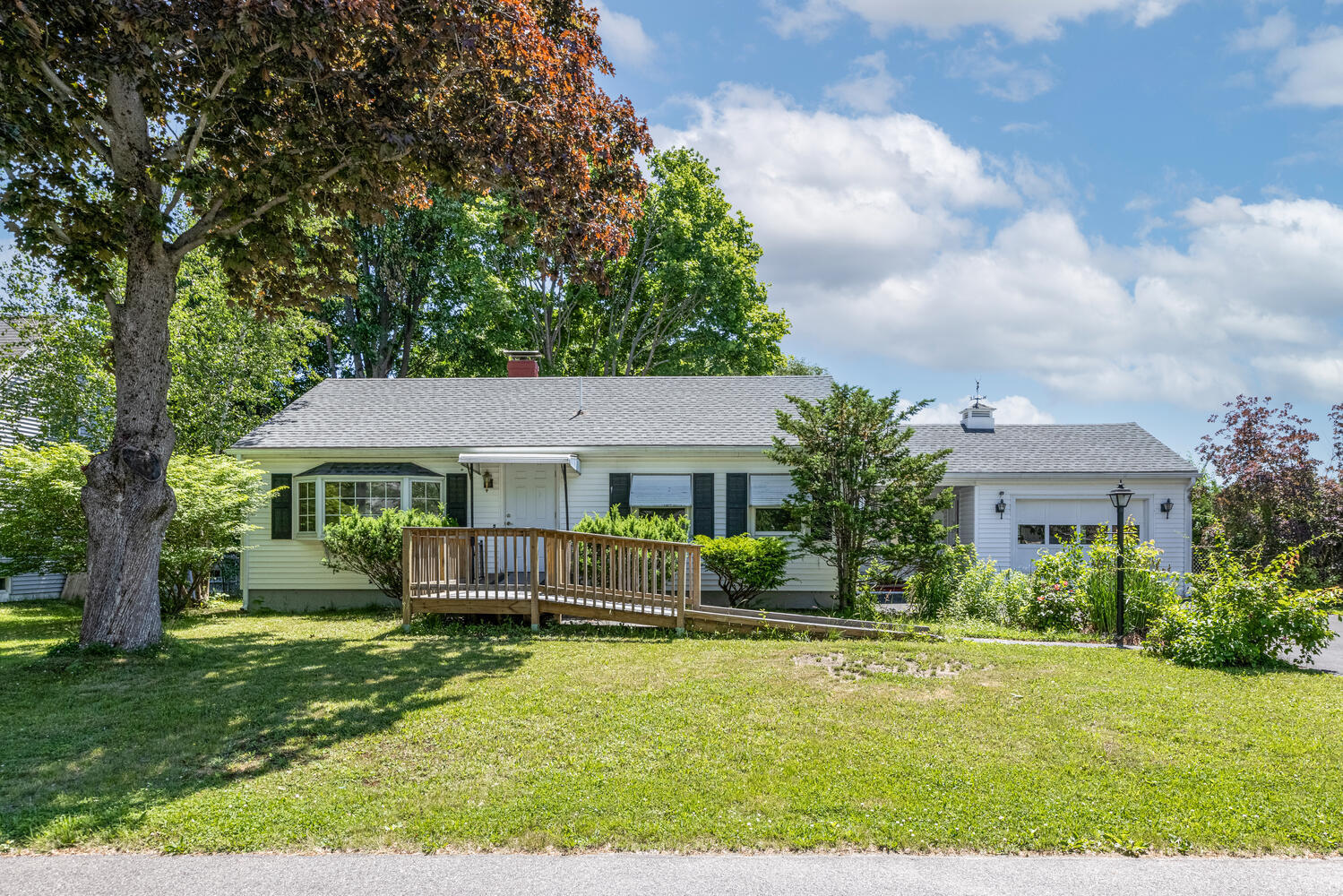 49 Malilly Road Portland, ME 04103 - Photo 1 of 29 49 Malilly Rd Portland ME-large-001-007-