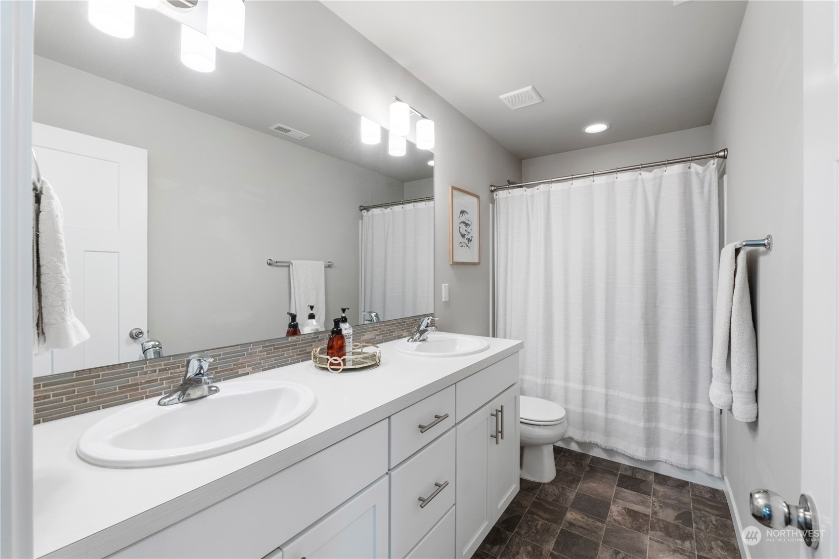 1947 Mayes Road Southeast Lacey, WA 98503 - Photo 22 of 26 Gallery Image 22