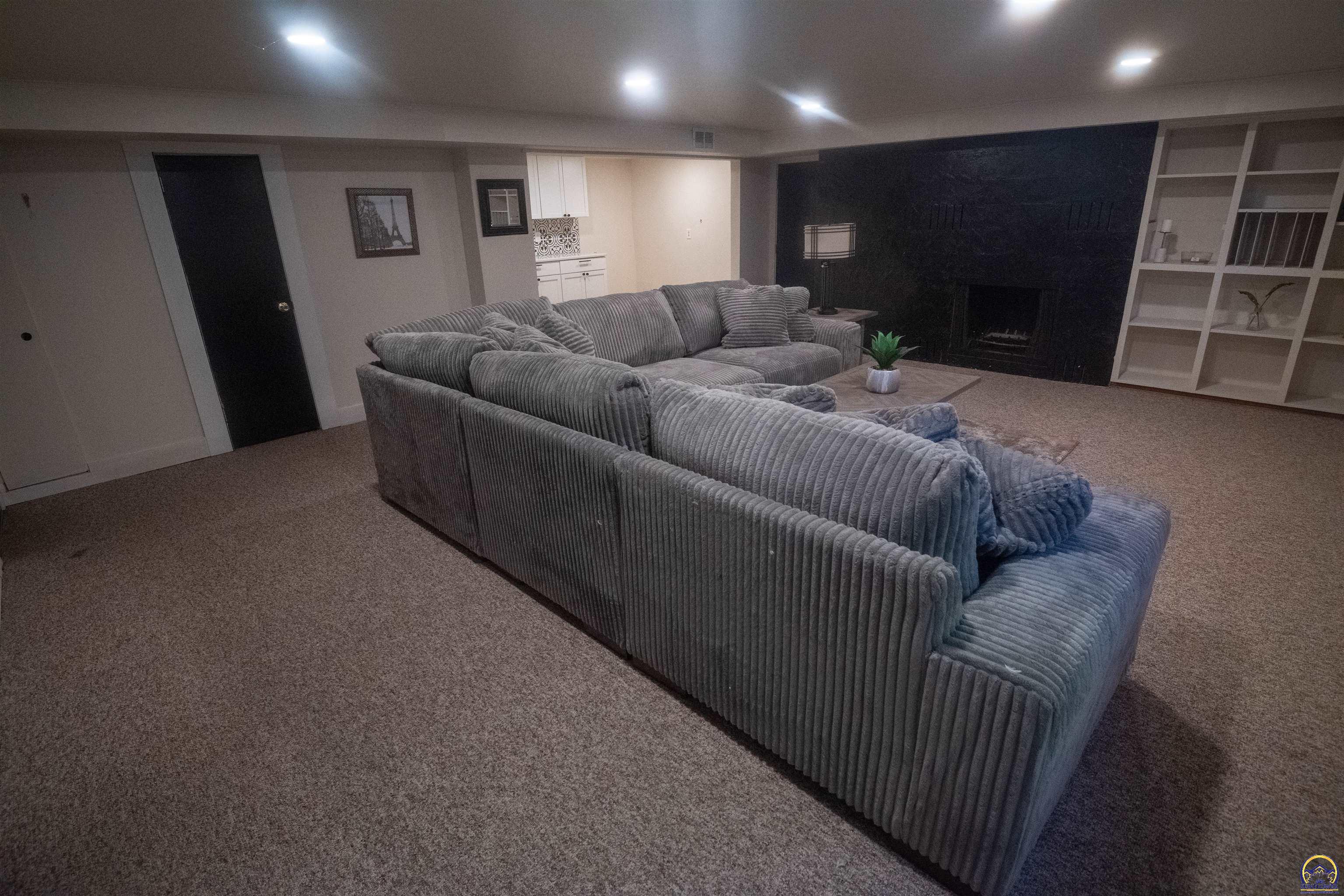 410 Turner Road Emporia, KS 66801 - Photo 14 of 47