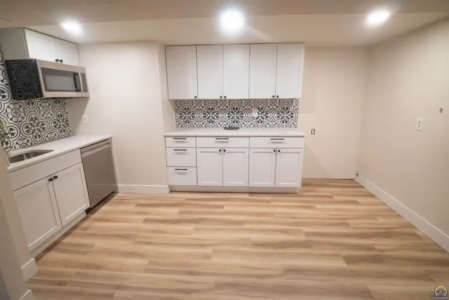 $329,000 | 410 Turner Road, Emporia, KS 66801