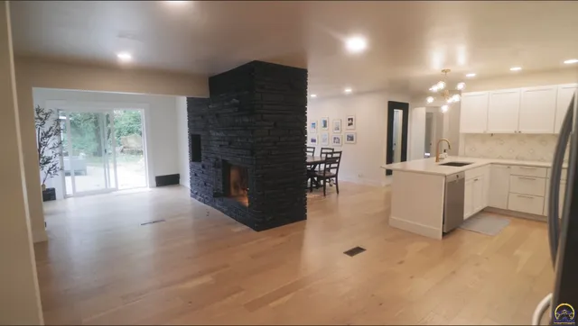 $329,000 | 410 Turner Road, Emporia, KS 66801