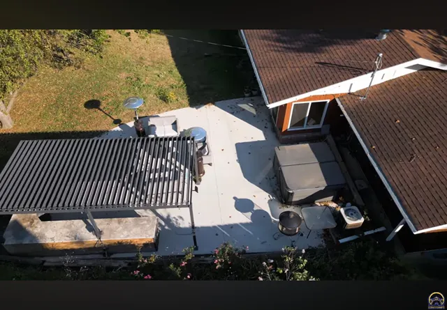 $329,000 | 410 Turner Road, Emporia, KS 66801