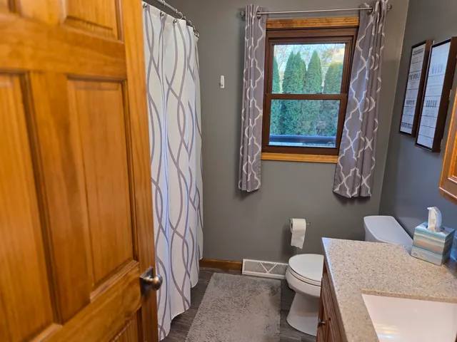 $297,500 | 105 Blackhawk Drive, Galena, IL 61036