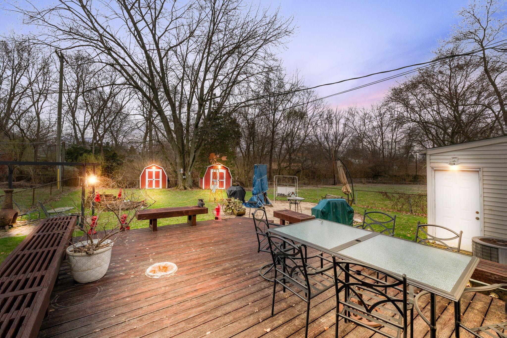3232 Sundale Road Columbus, OH 43232 - Photo 39 of 43 3232 Sundale Rd (Twilight)-4