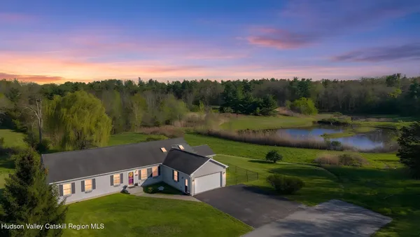 $524,000 | 25 Spada Drive, Saugerties, NY 12477