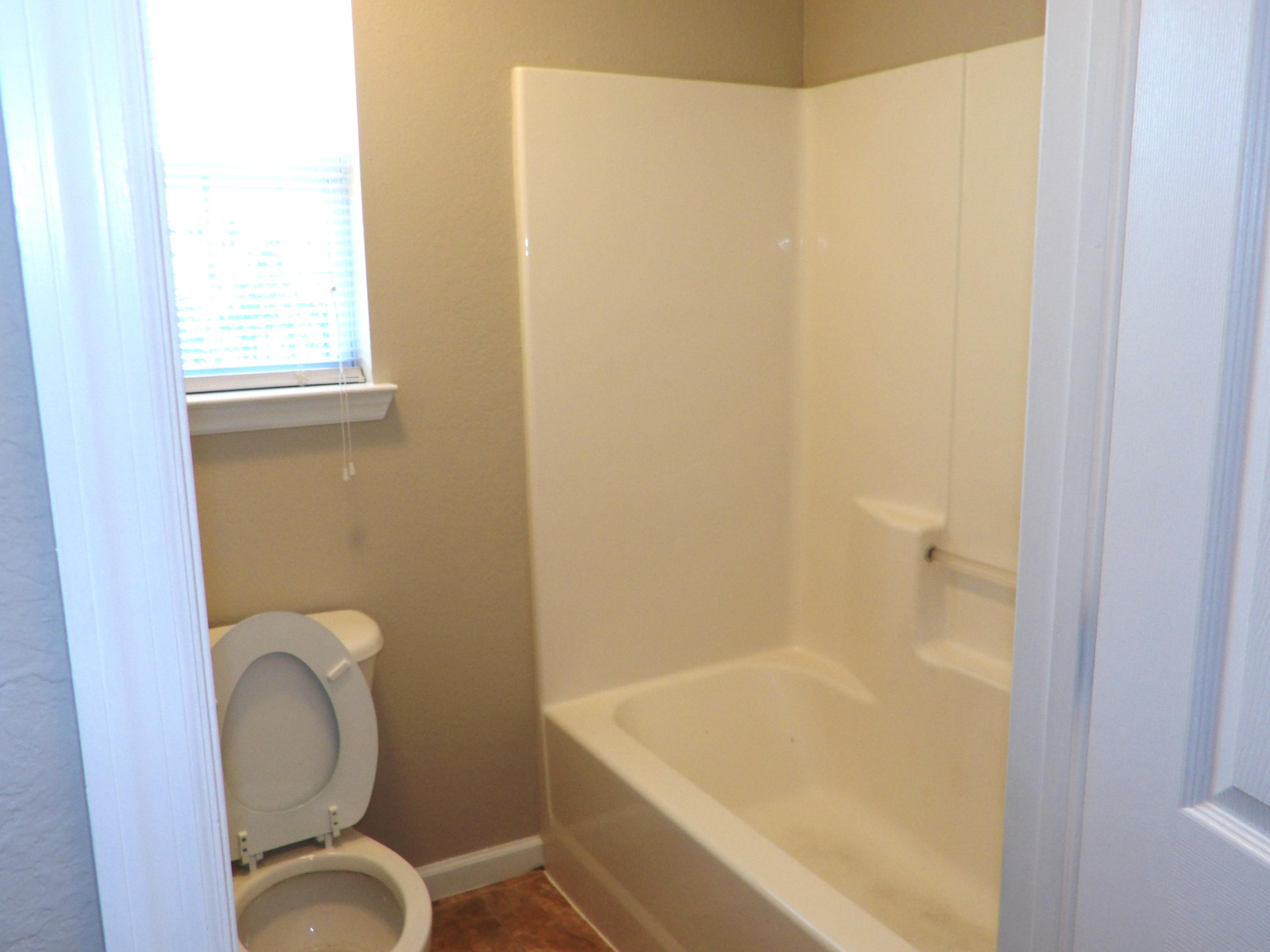 109 Holcomb Road Ringgold, GA 30736 - Photo 15 of 30 100_0265