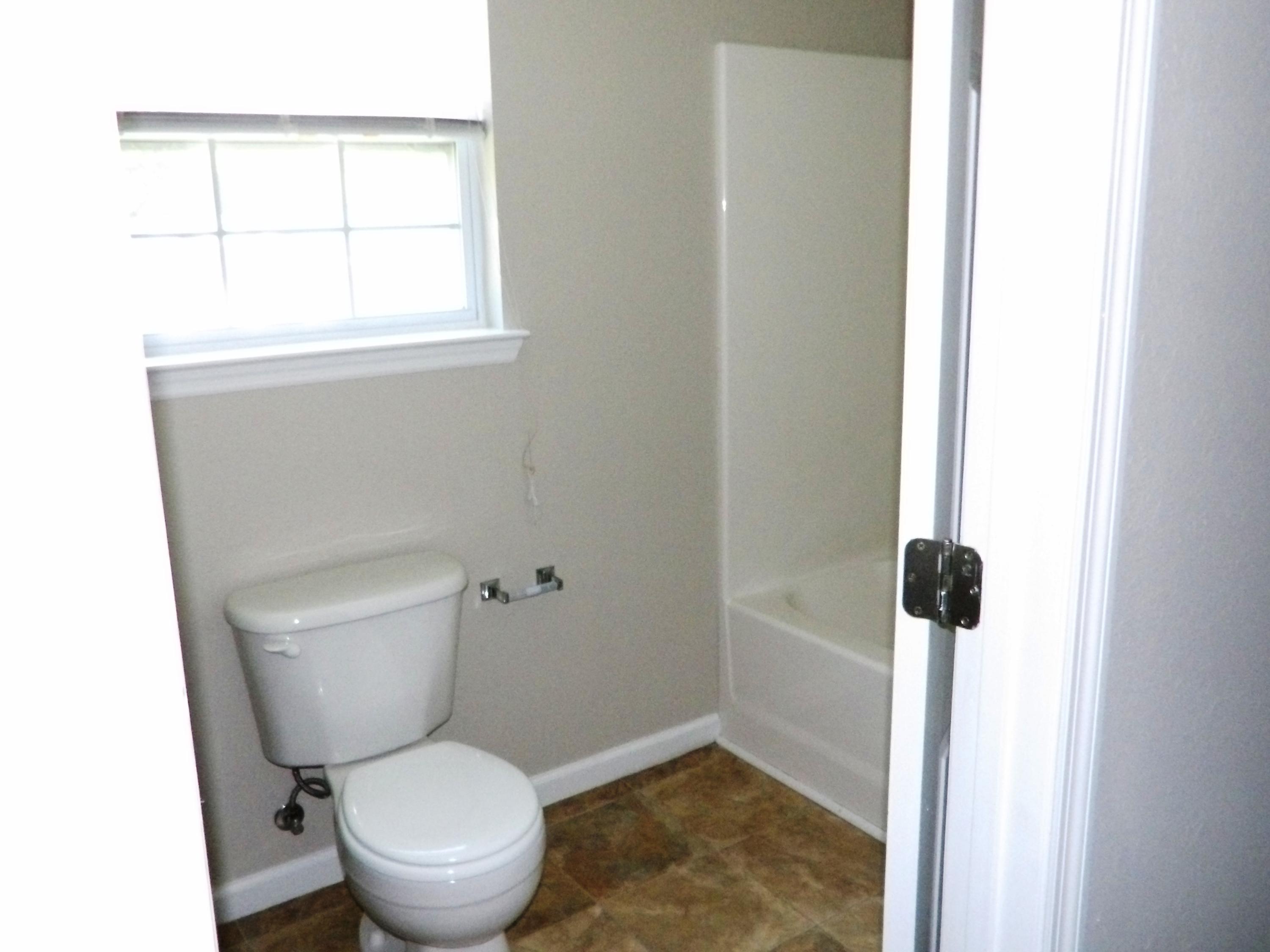 109 Holcomb Road Ringgold, GA 30736 - Photo 22 of 30 100_0273