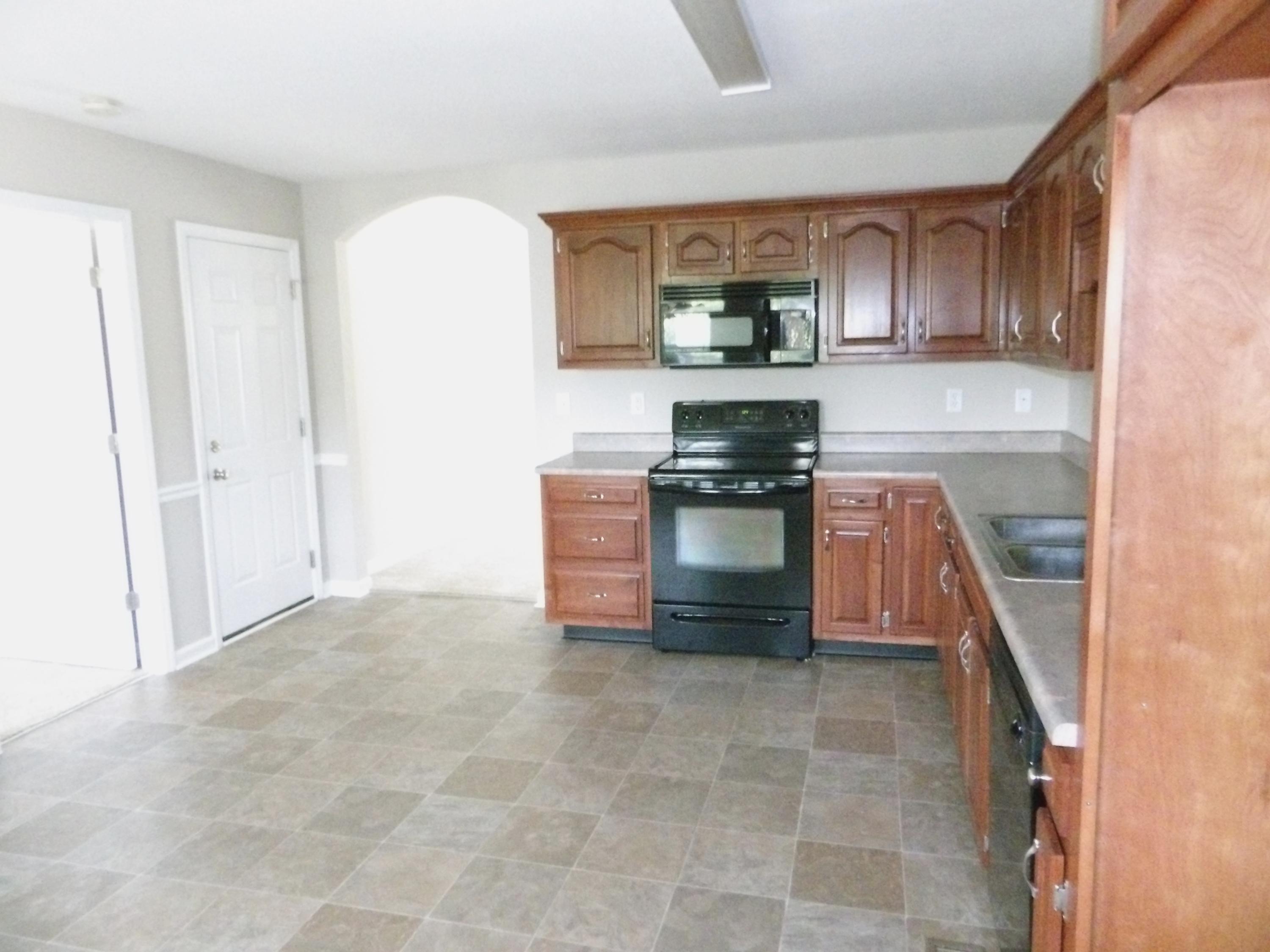 109 Holcomb Road Ringgold, GA 30736 - Photo 7 of 30 100_0314