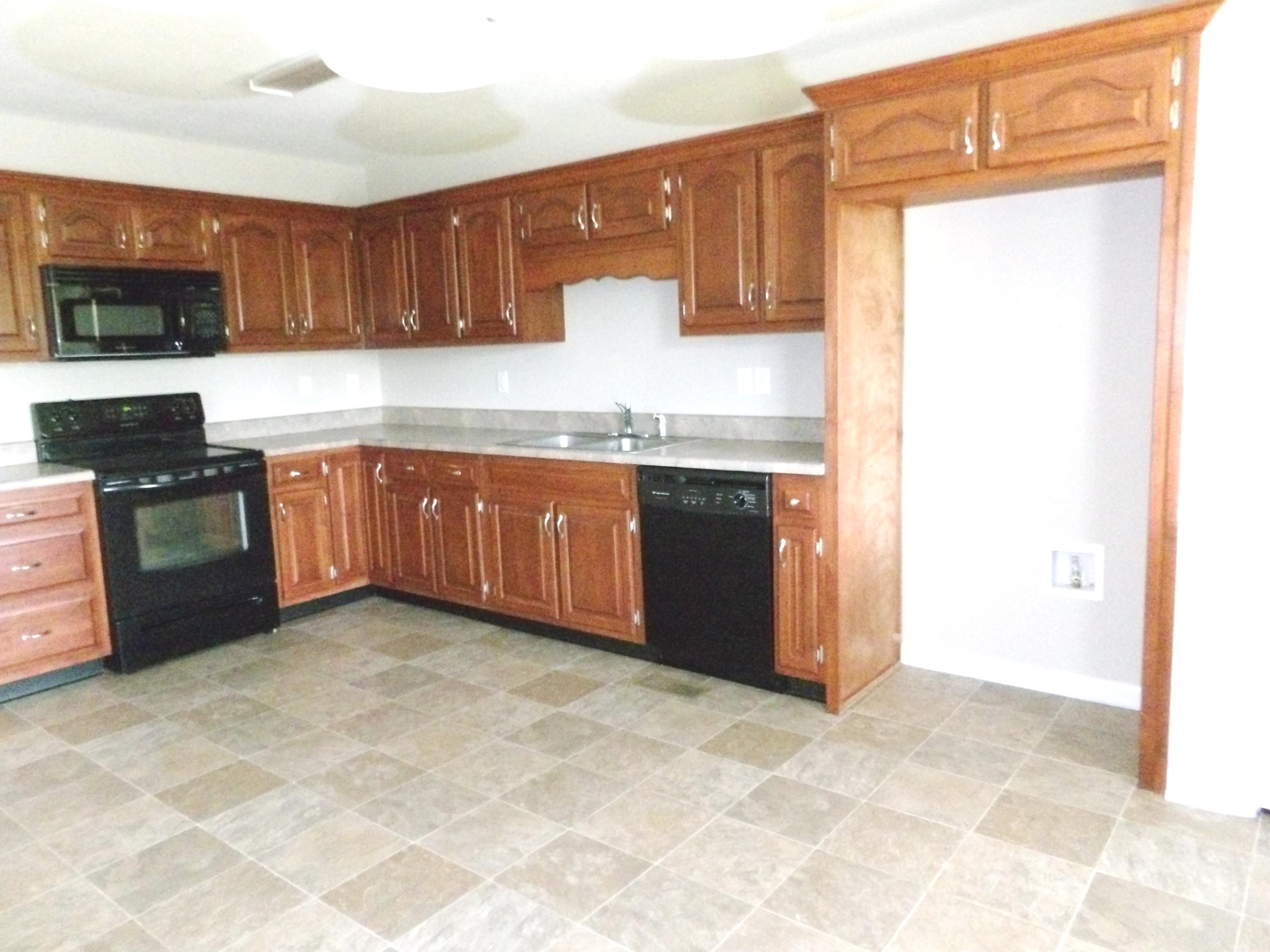 109 Holcomb Road Ringgold, GA 30736 - Photo 8 of 30 100_0313