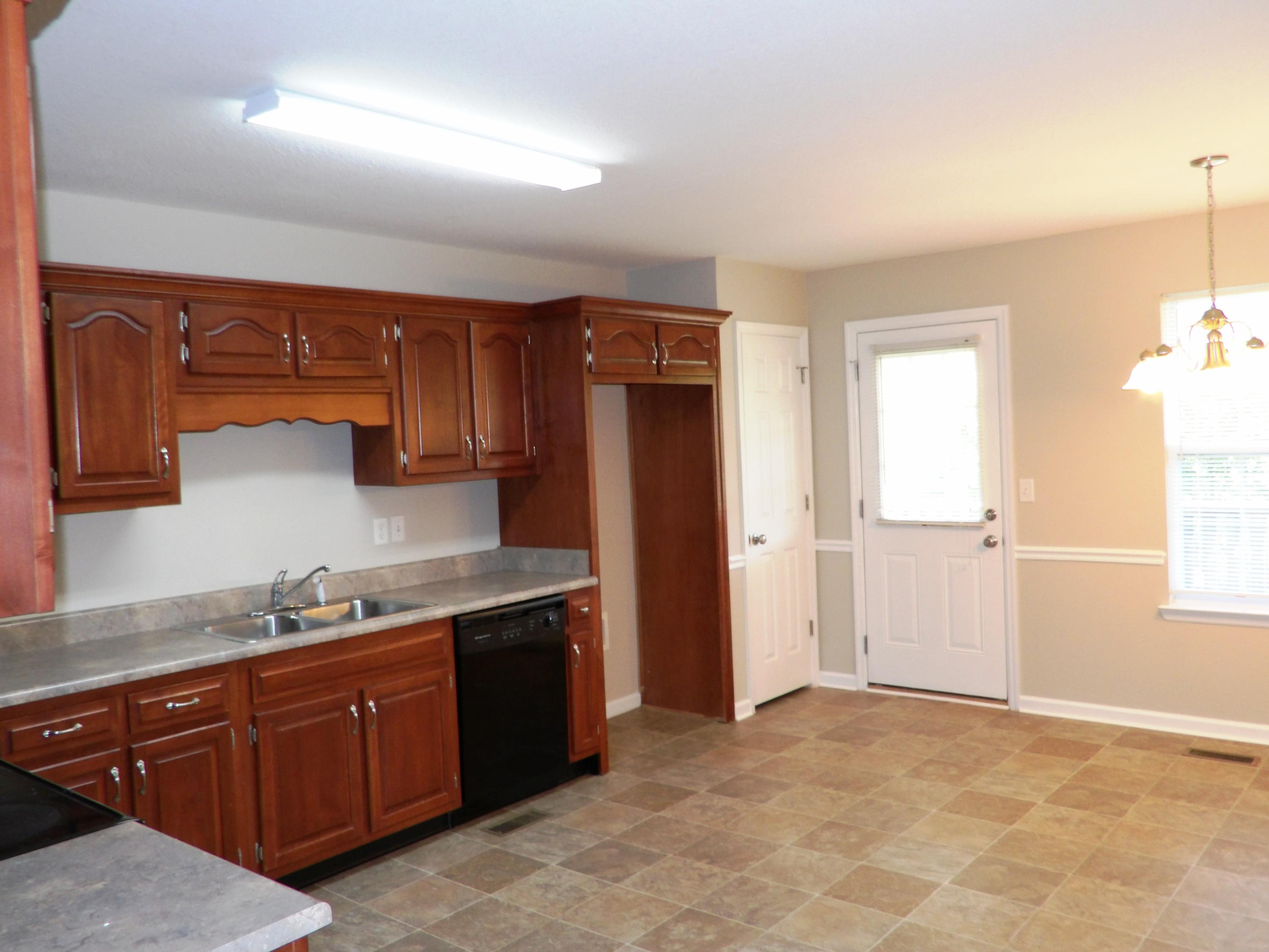 109 Holcomb Road Ringgold, GA 30736 - Photo 10 of 30 100_0257