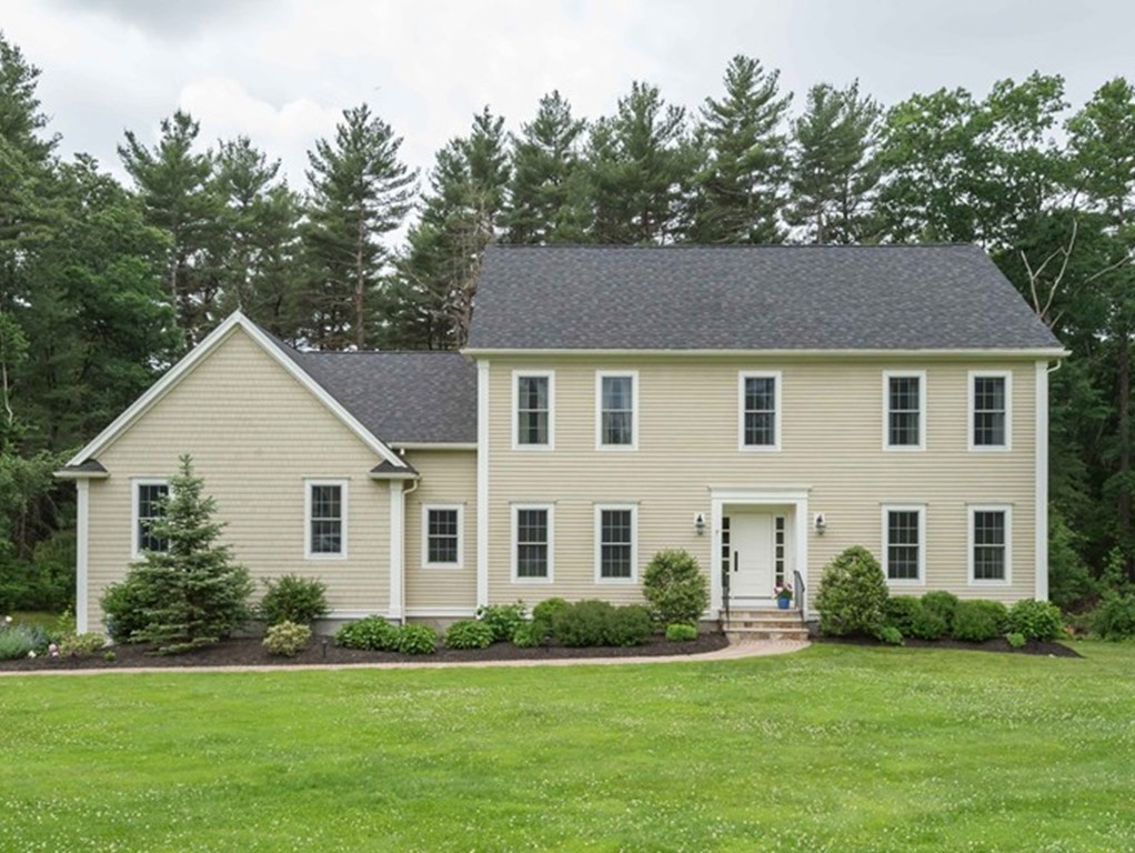 7 Fosters Pond Road Andover, MA 01810 - Photo 1 of 30