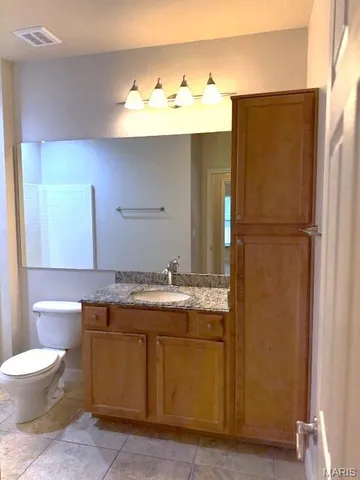 $189,900 | 2716 Mcknight Crossing Court, Chesterfield, MO 63005