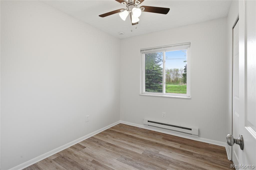 2897 Spring Hill Drive Howell, MI 48843 - Photo 9 of 26