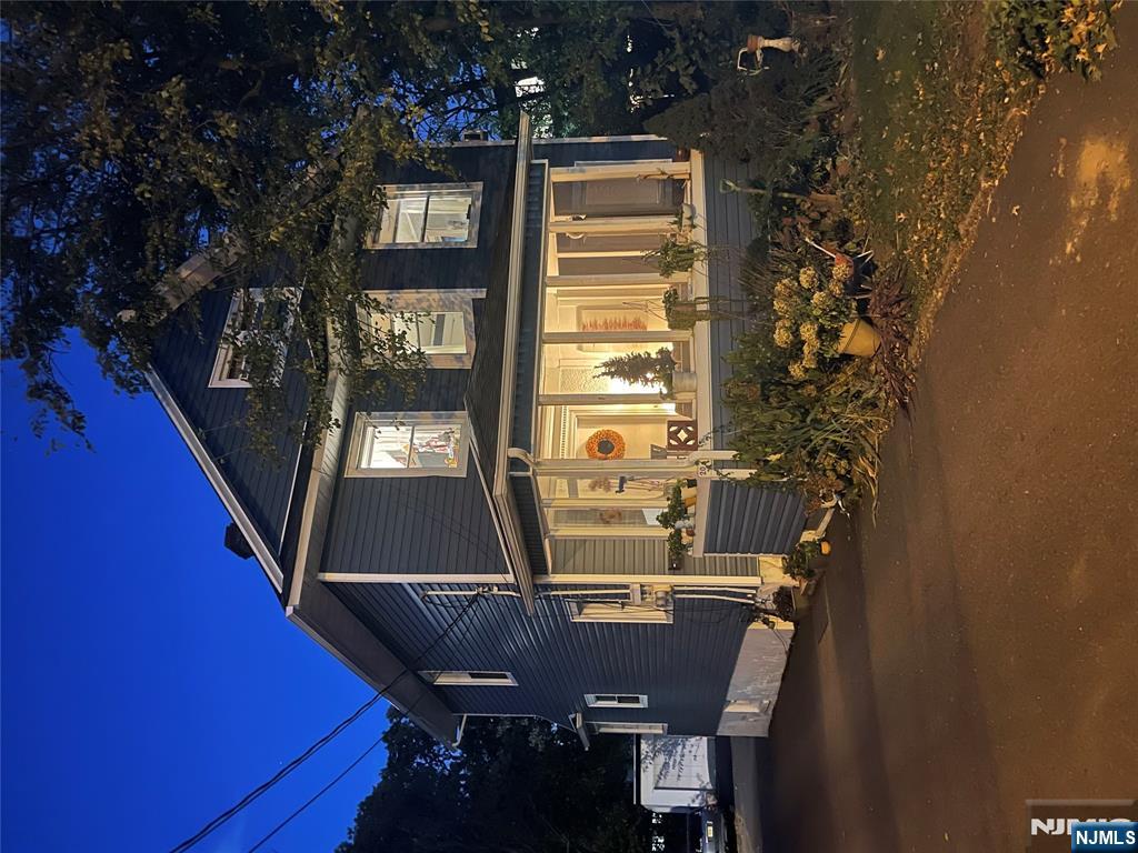 20 Maple Avenue Springfield, NJ 07081 - Photo 2 of 27