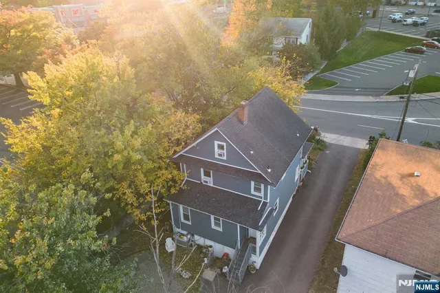 $599,000 | 20 Maple Avenue, Springfield, NJ 07081