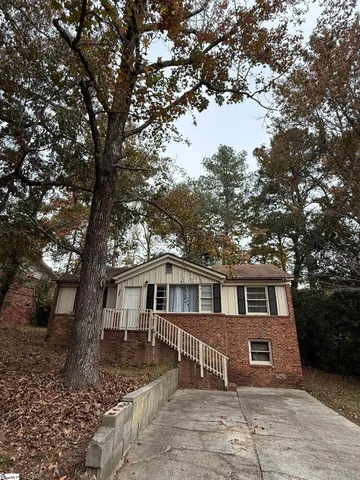 $185,000 | 1825 Woodsboro Drive, Columbia, SC 29210